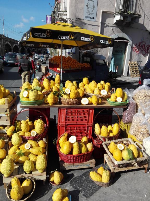 Monovano Centro Storico Катанія Екстер'єр фото